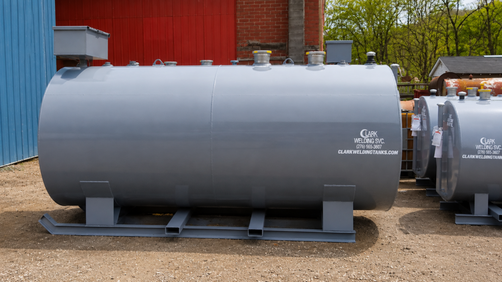 Storage tank with structural supports and forklift bases